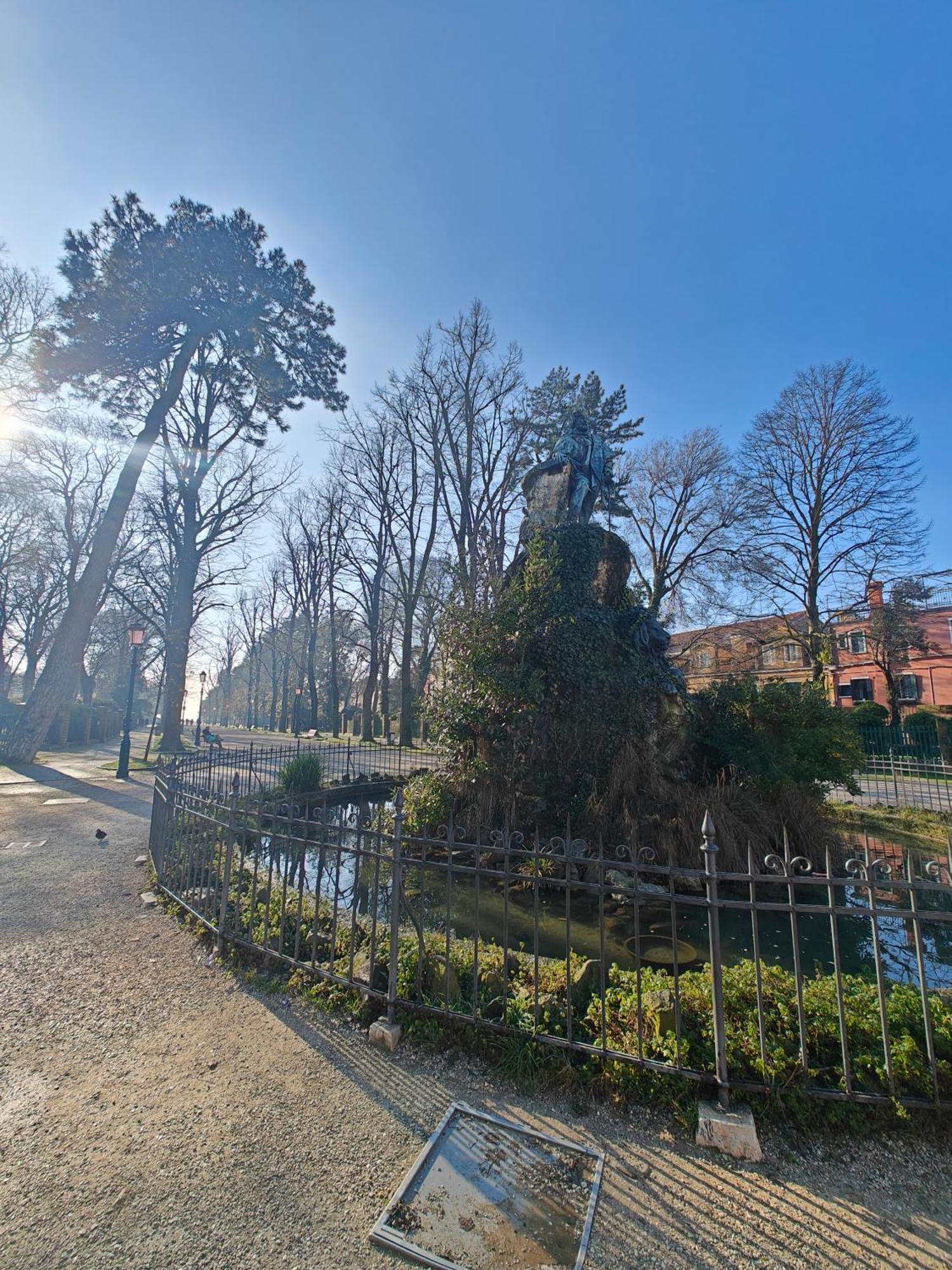 Castello Canal View Венеция Экстерьер фото